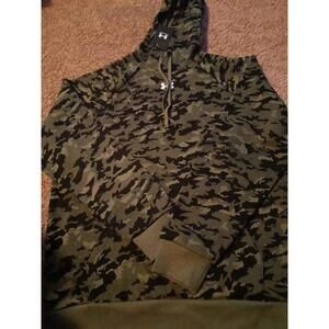 New Mens Under Armour Green Camo Hoodie Sweatshirt Size L